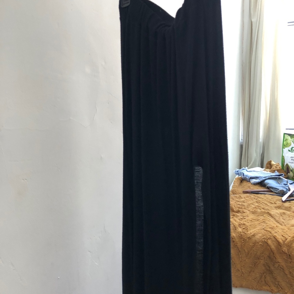 Brandy Melville black Maxi Skirt/slit